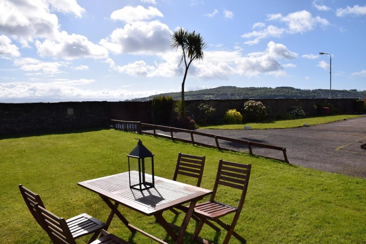 One Marine Place Port Bannatyne Exterior foto