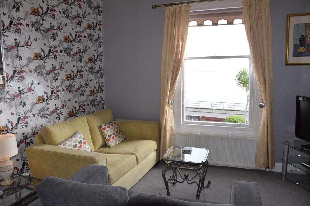 One Marine Place Port Bannatyne Habitación foto