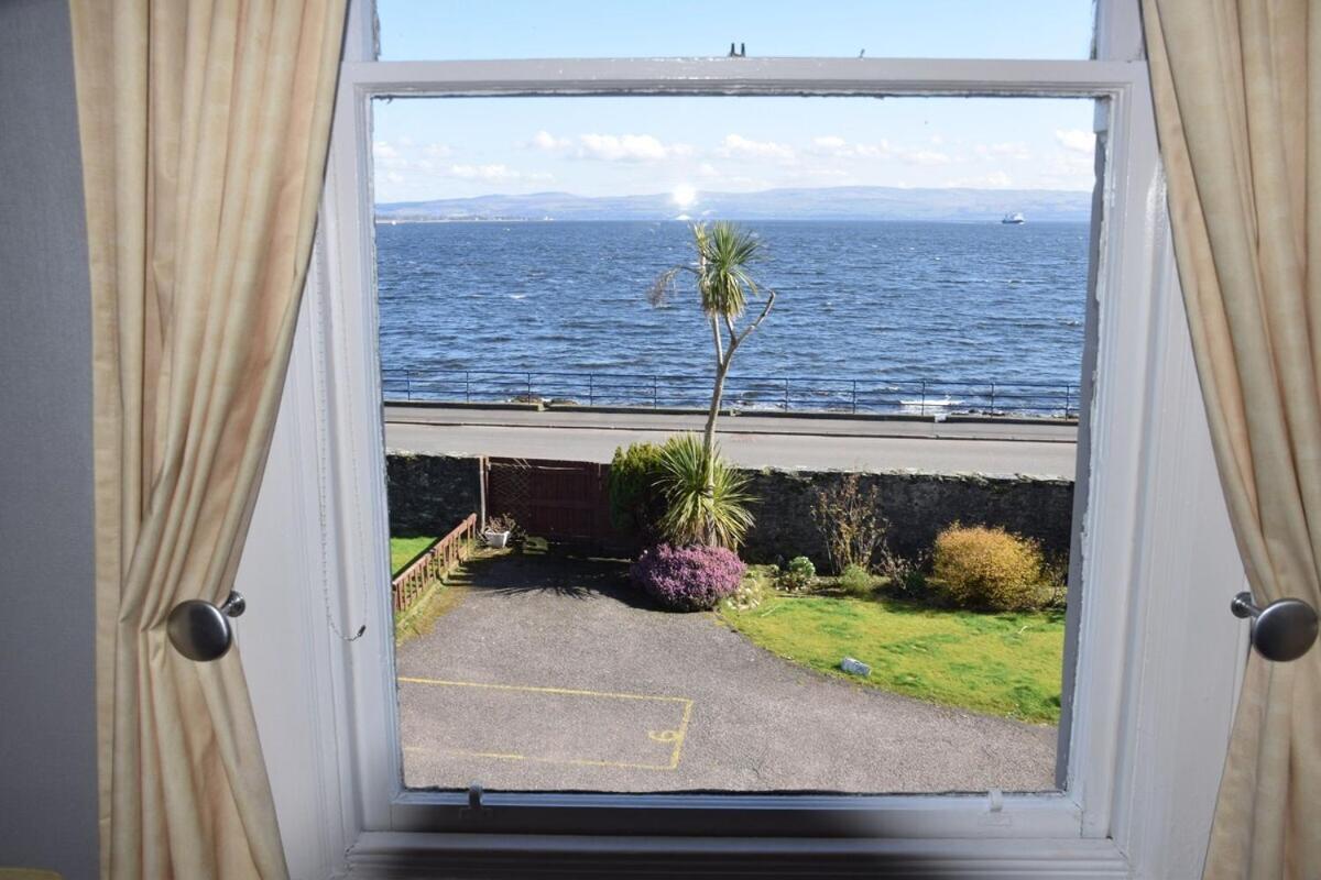 One Marine Place Port Bannatyne Habitación foto